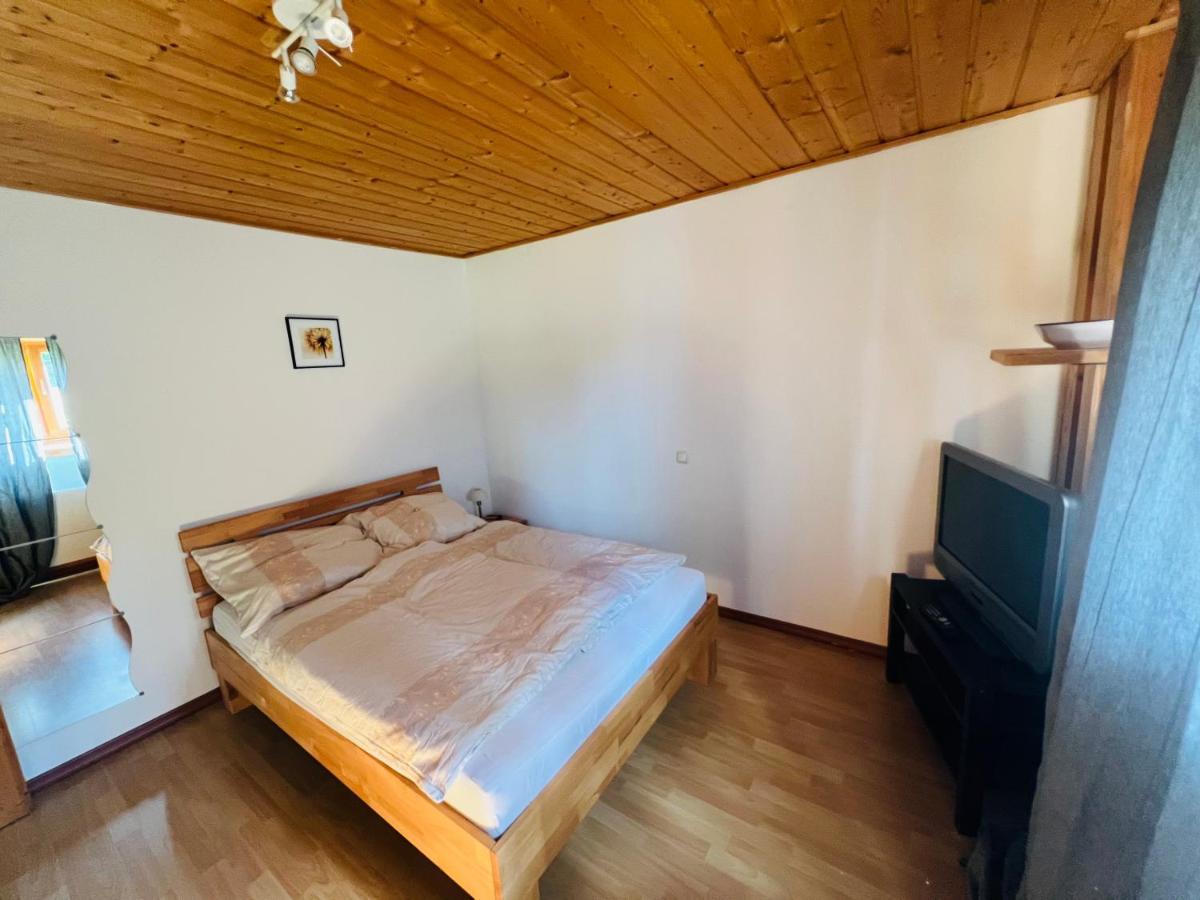 Ferienwohnung Derscheid Much Luaran gambar